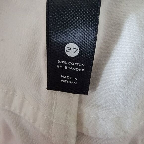 Aqua Tie Dye Button Fly Raw Hem Shorts. Size 27 - Picture 4 of 4